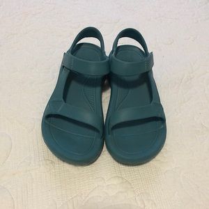 Teal blue Teva strap sandals